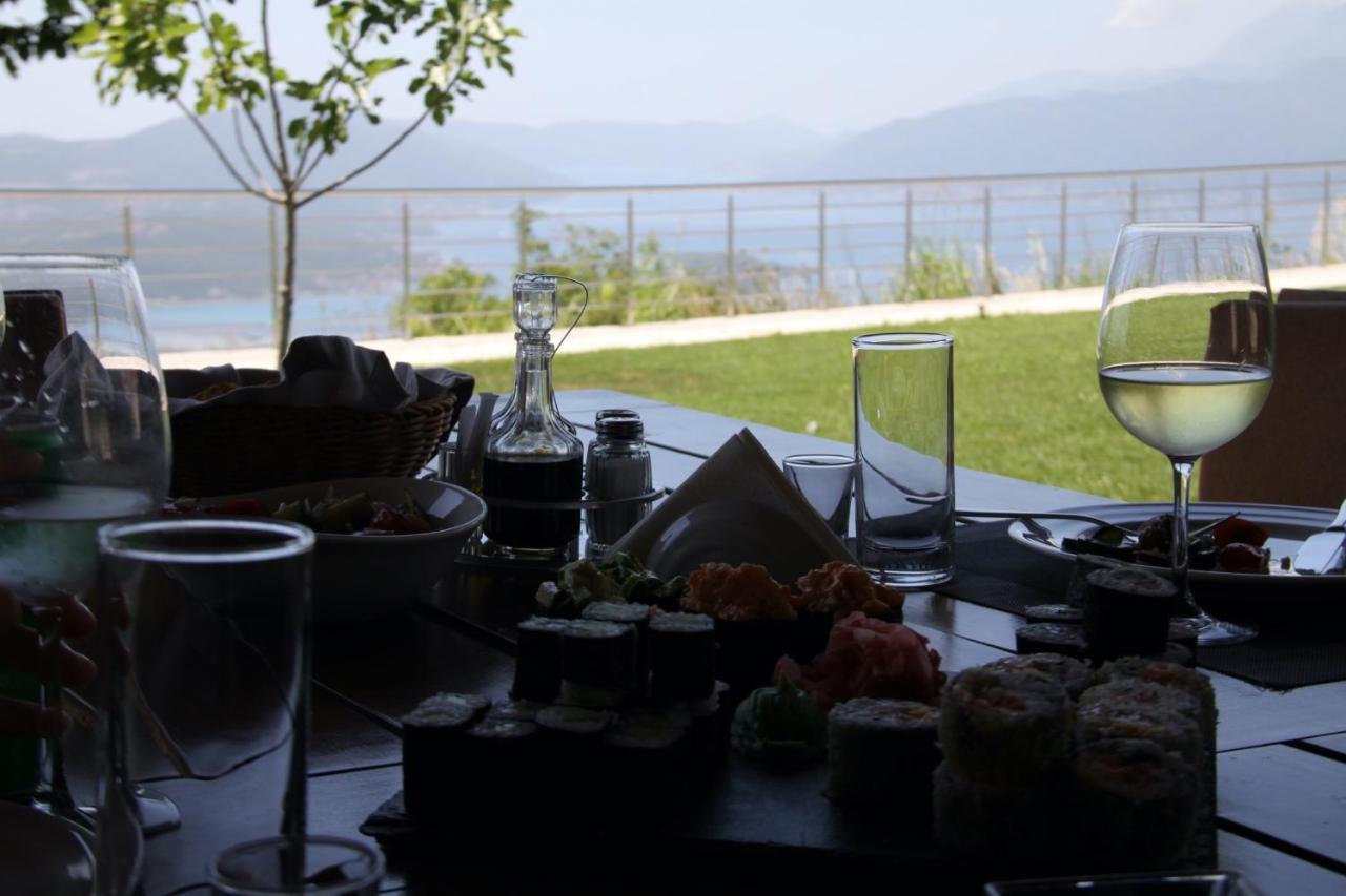 Eagle Eye Montenegro דירה *