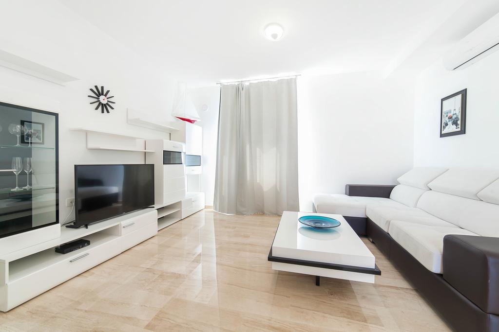 Eagle Eye Montenegro Apartman *